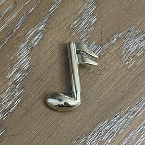 Vintage Gold Tone Musical Note Brooch Pin Treble Clef Music Lover Jewelry Gift
